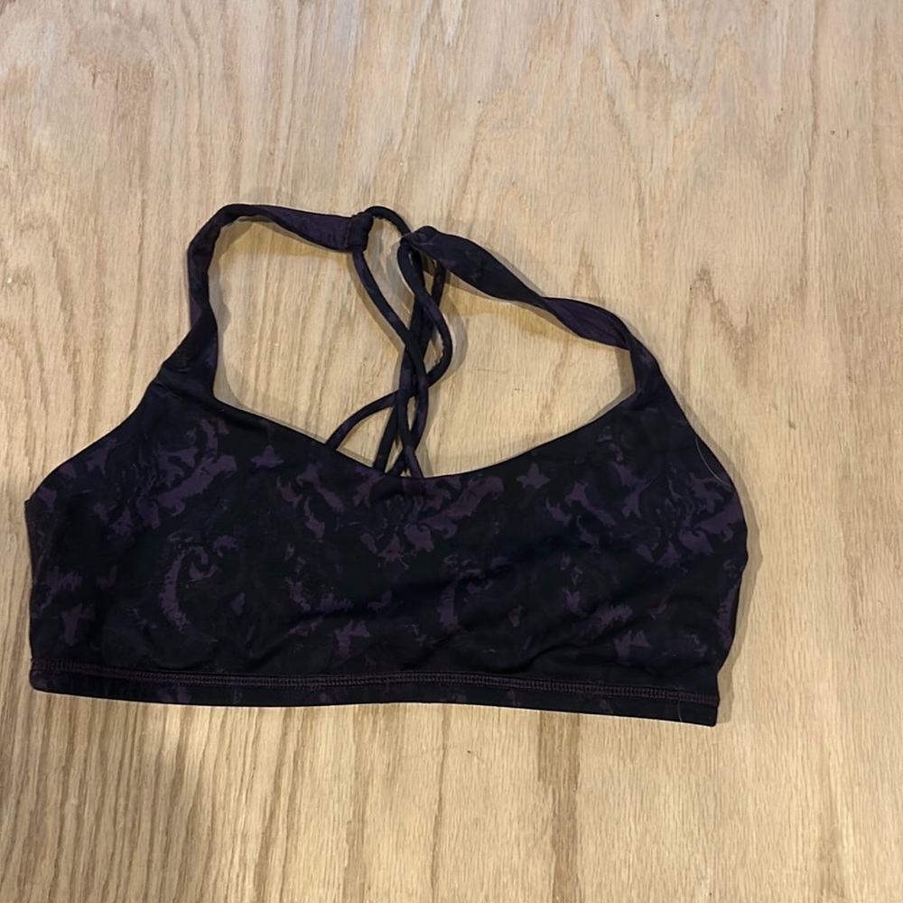Lululemon Free To Be Bra
Beautiful Baroque Deep Zinfandel